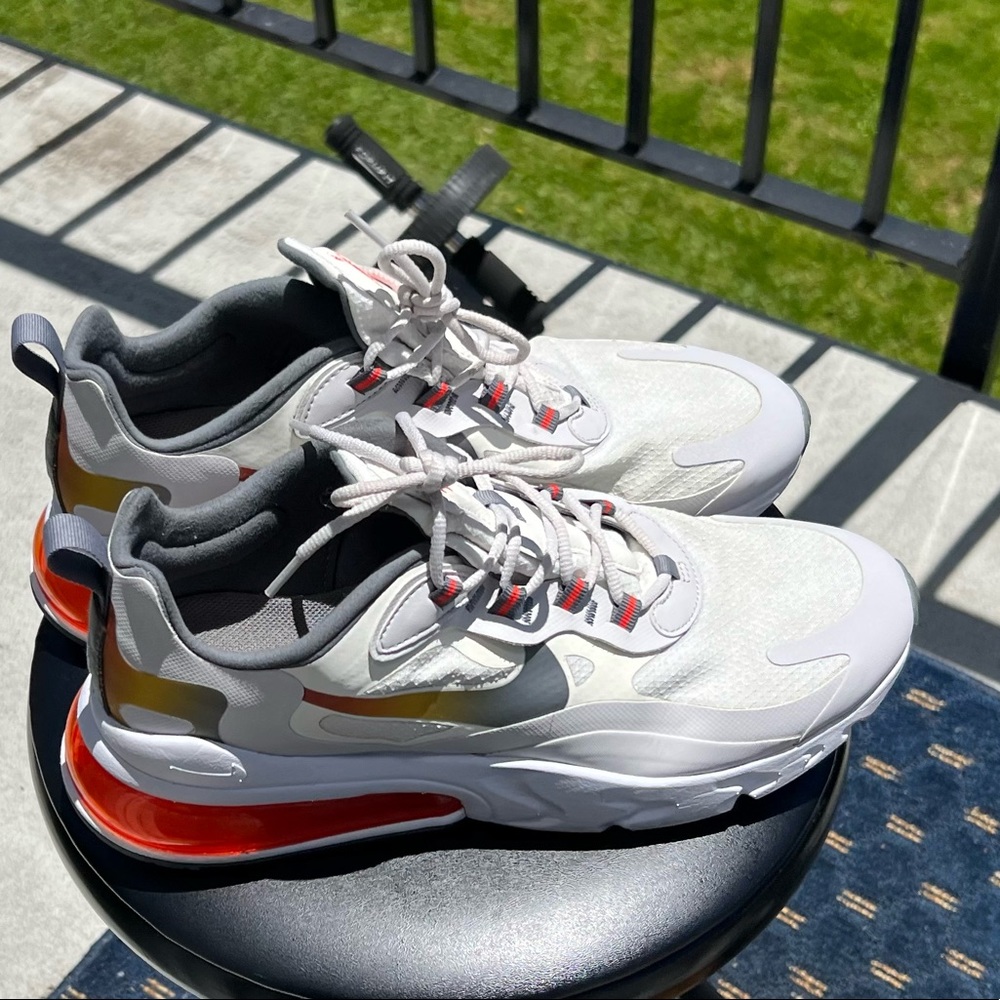 Nike Air Max 270 SE